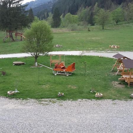 Pensiunea Poiana Soarelui Brates Esterno foto