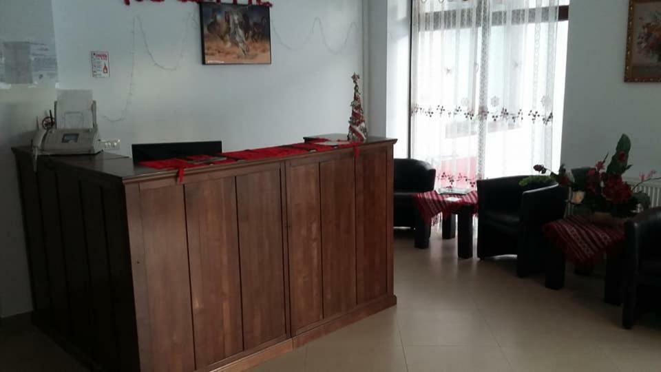 Pensiunea Poiana Soarelui Brates Esterno foto