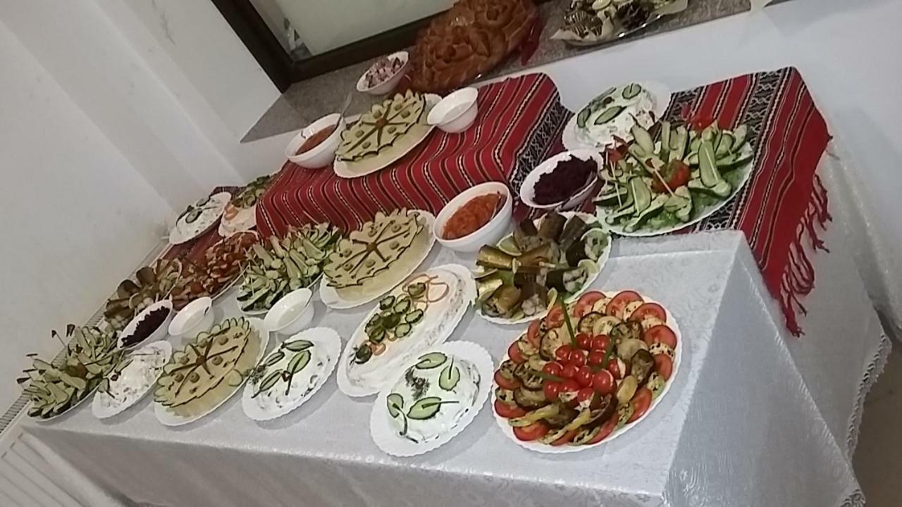 Pensiunea Poiana Soarelui Brates Esterno foto